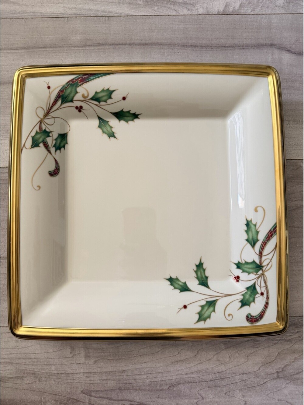 Lenox HOLIDAY NOUVEAU GOLD Trim Porcelain 12" Square Serving Platter Christmas